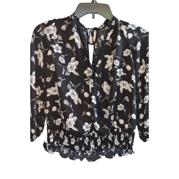 BCX Juniors Black & White Floral Print Smock Waist Top, Open Back, Size Medium - Picture 1 of 4
